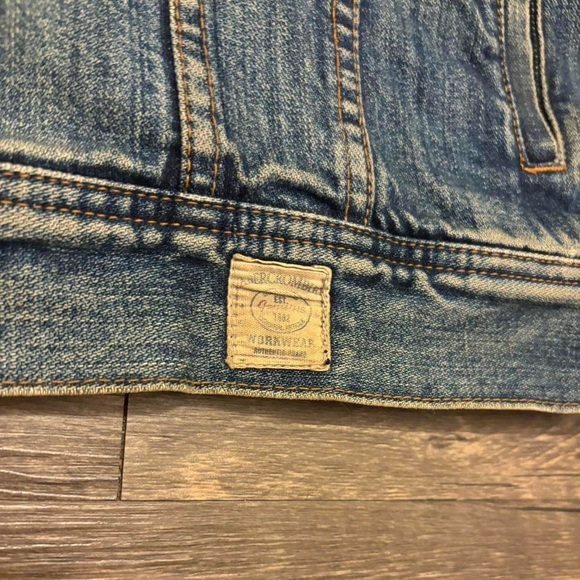 Y2K Abercrombie and Fitch Denim Jean Vest - Picture 2 of 7